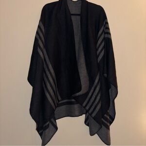 BB Dakota Women’s Reversible Grey and Black Stripped Shawl - One Size